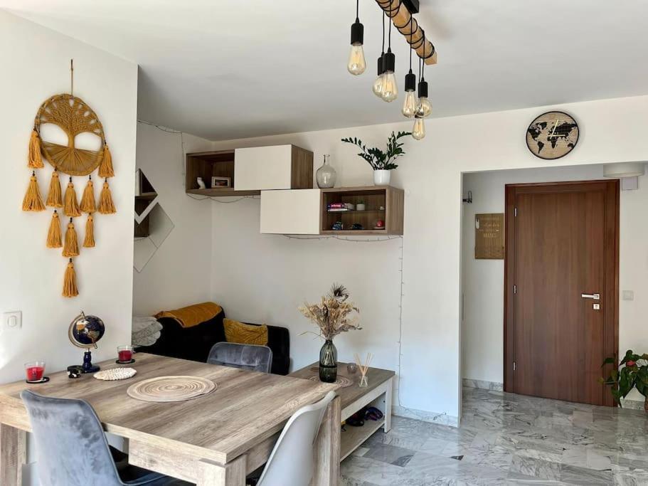 Beau 2 Pieces,Terrasse, Parking Menton Centre 아파트 외부 사진